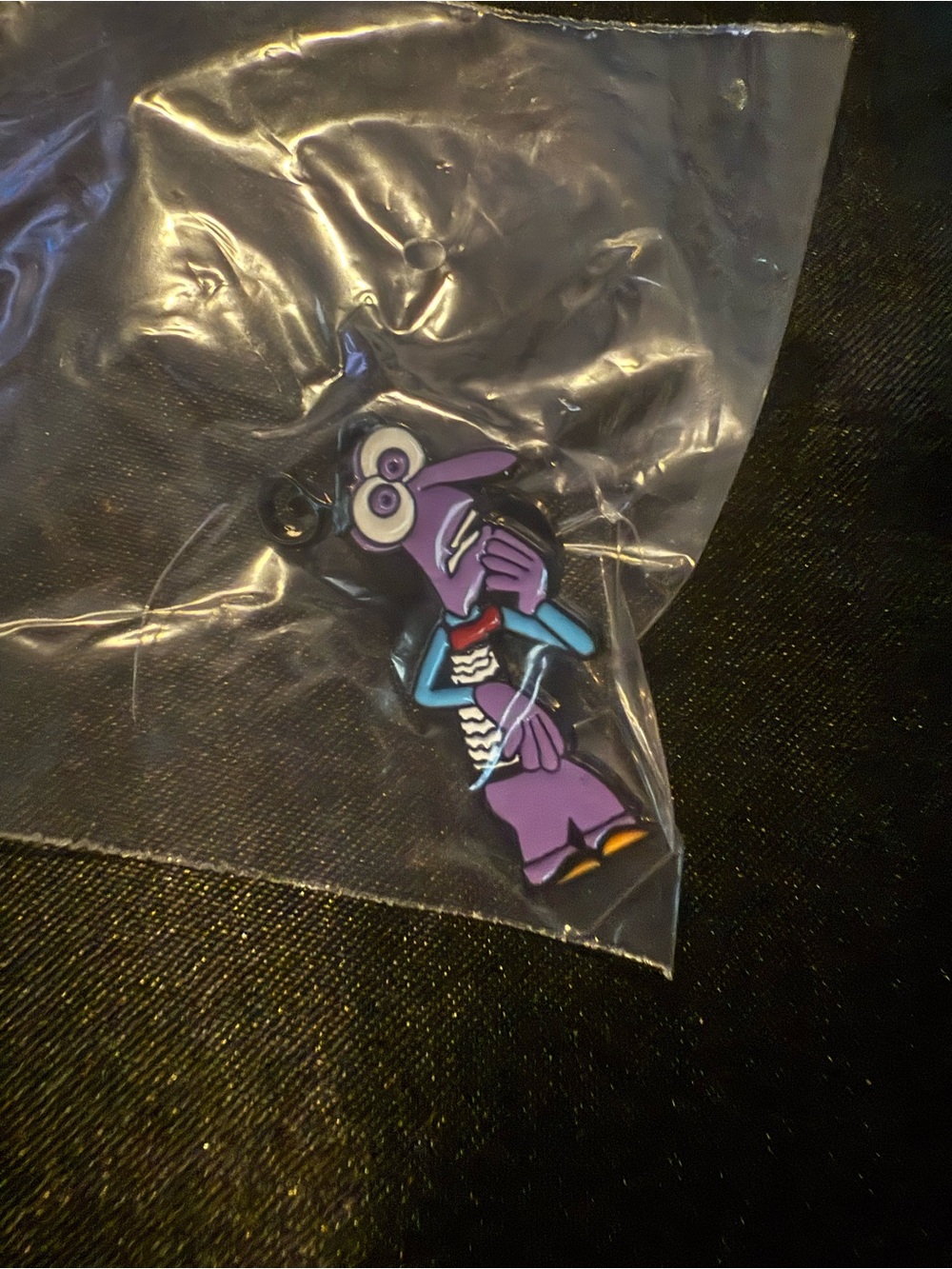 πBundle Sale Fear Pin - Picture 4 of 4